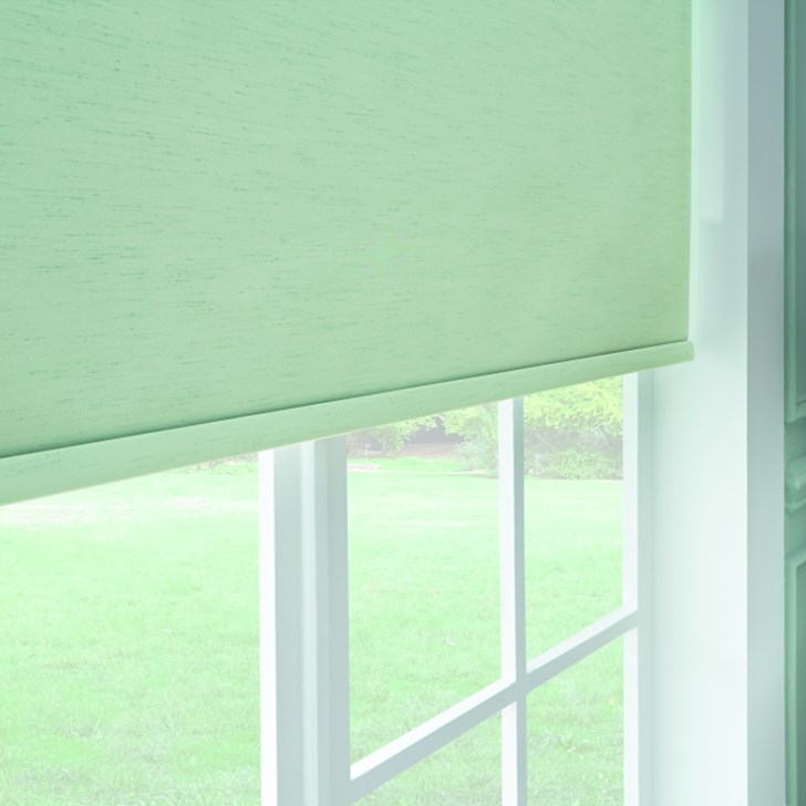 Roller Shade with Motorized Lift, Fabric-Wrapped Hem Bar: Kyoto, Spring Green 15906