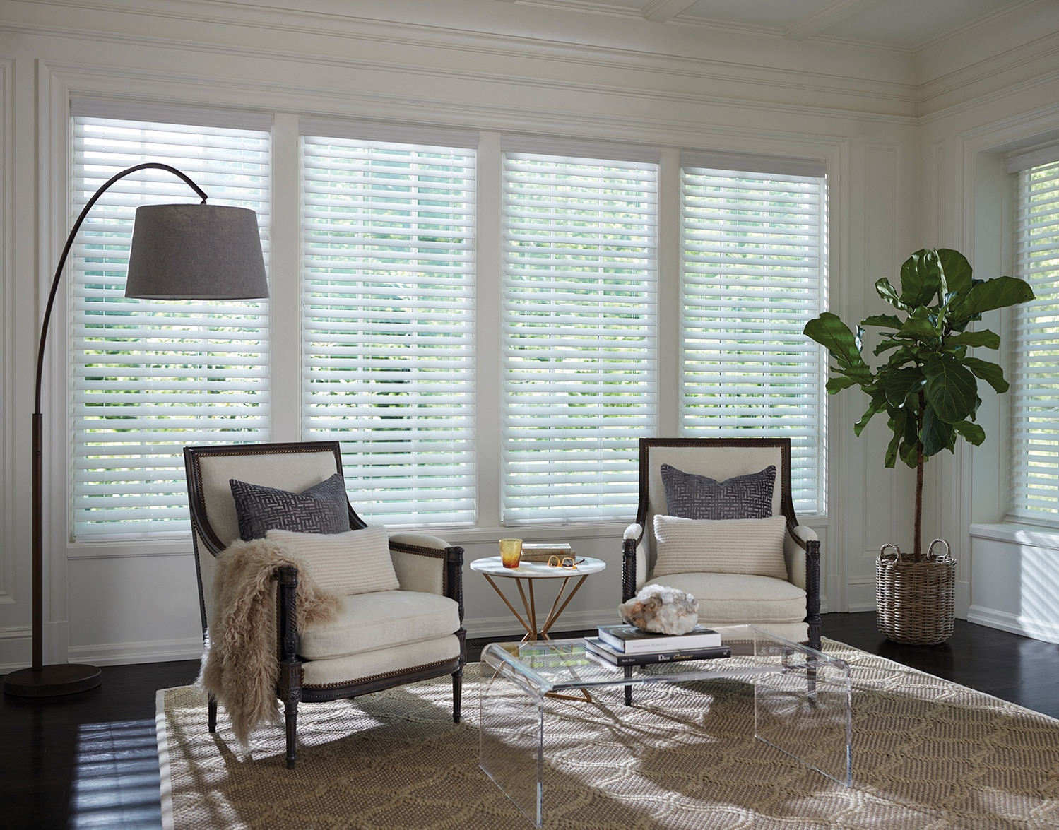 Faux wood discount plantation shutters