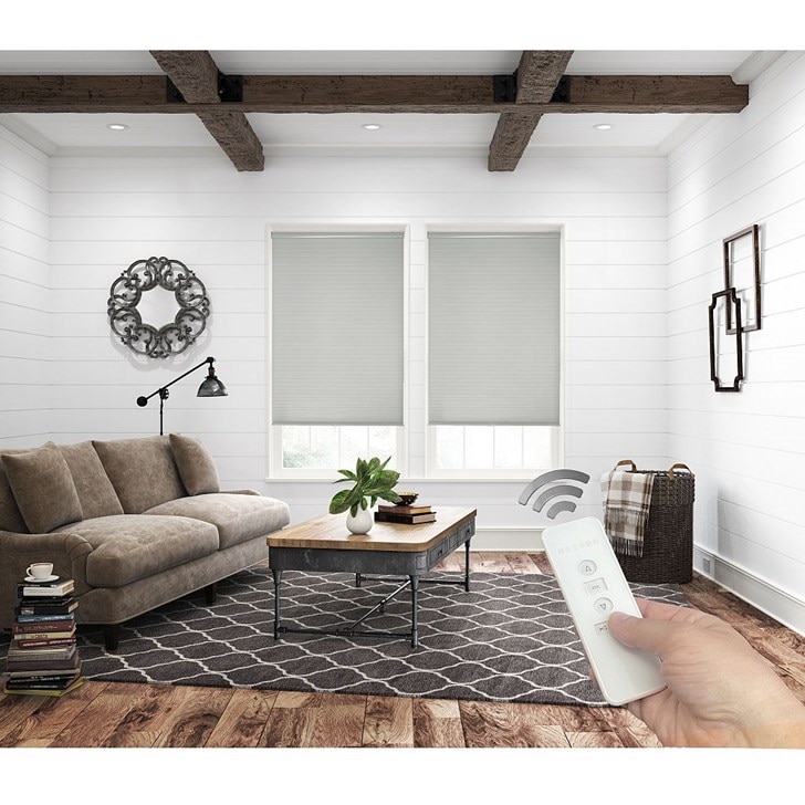 Shown in Cloudy Grey